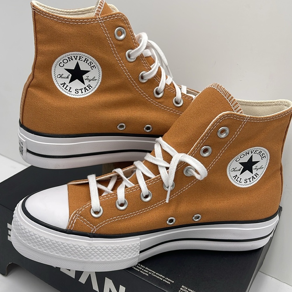 Converse WMNS CTAS LIFT HI
GINGERSNAP/WHITE/BLACK A11537F Platforms Sneakers - Picture 11 of 16